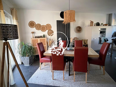 Maison contemporaine - 111 m² - 5 pièces