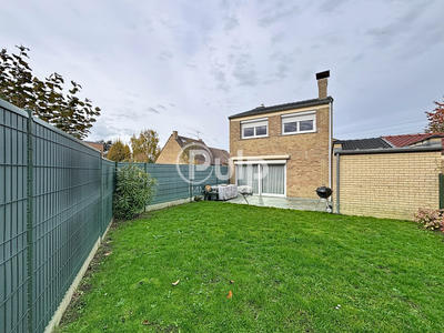 Maison - 86 m² - 4 pièces