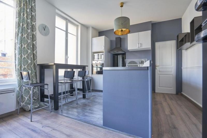 Appartement - 103 m² - 6 pièces