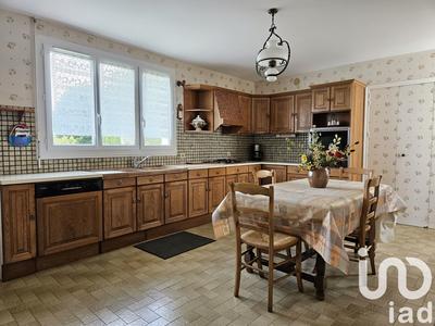 Maison - 149 m² - 7 pièces