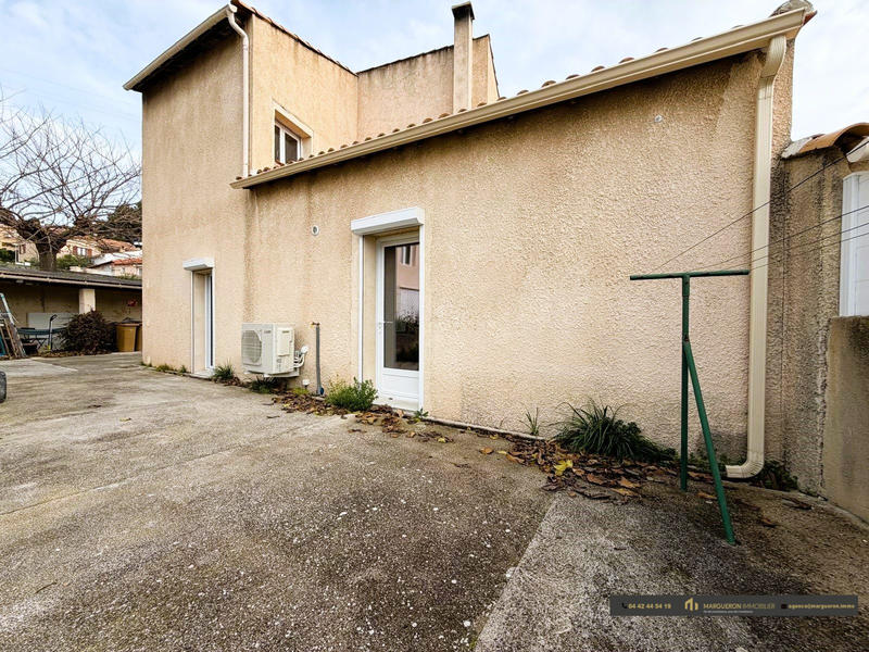 Villa - 92 m² - 4 pièces