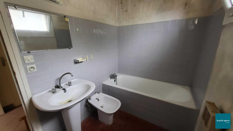 Appartement - 49 m² - 2 pièces