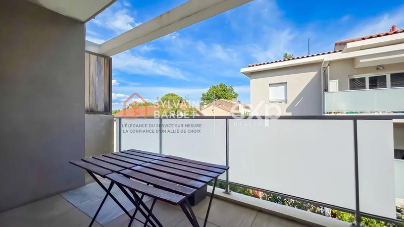 Appartement - 100 m² - 4 pièces