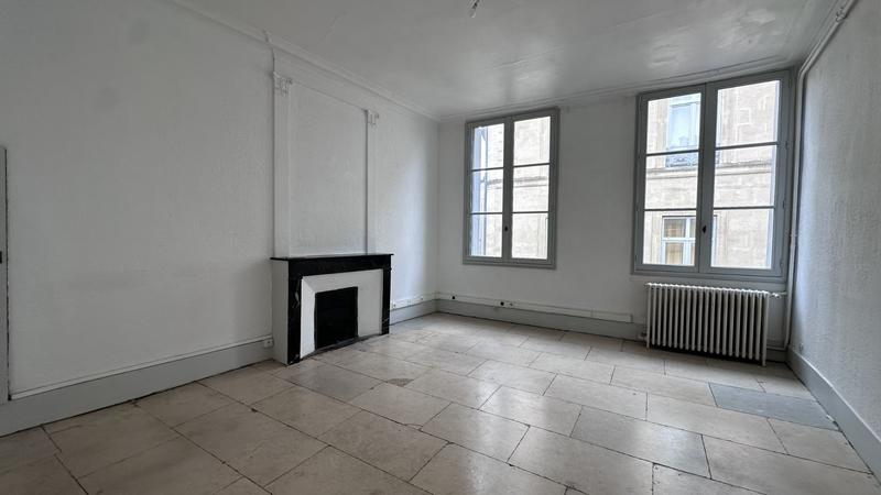 Bureau - 207 m² - 7 pièces