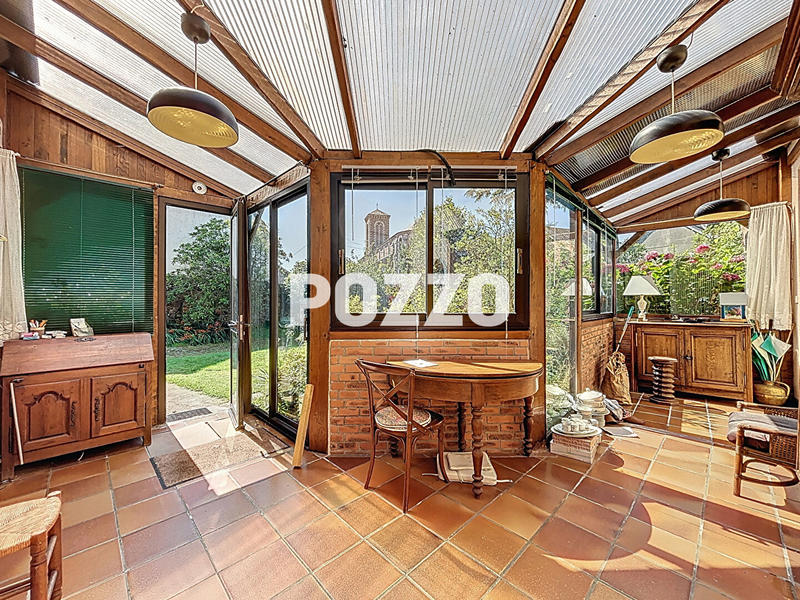 Maison - 181 m² - 9 pièces