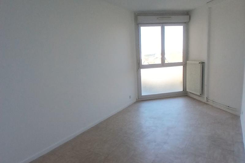 Appartement - 79 m² - 3 pièces