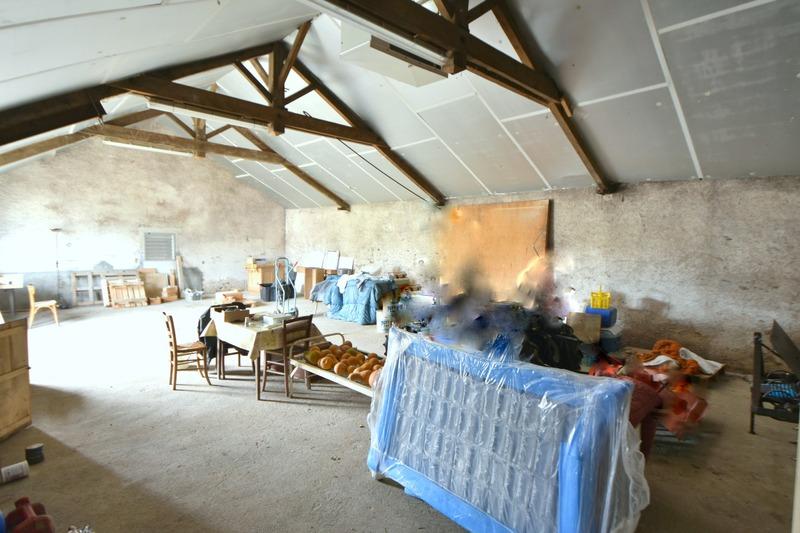 Maison - 102 m² - 2 pièces