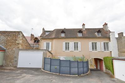 Maison ancienne - 120 m² - 5 pièces