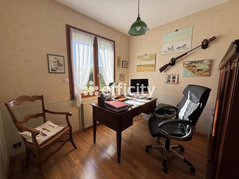 Maison - 183 m² - 6 pièces