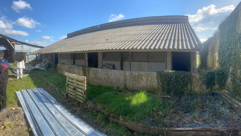 Ferme - 3 429 m² - 1 pièce