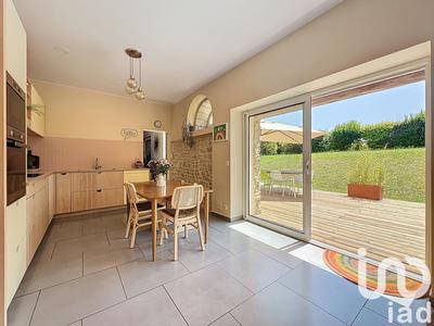 Maison - 284 m² - 7 pièces