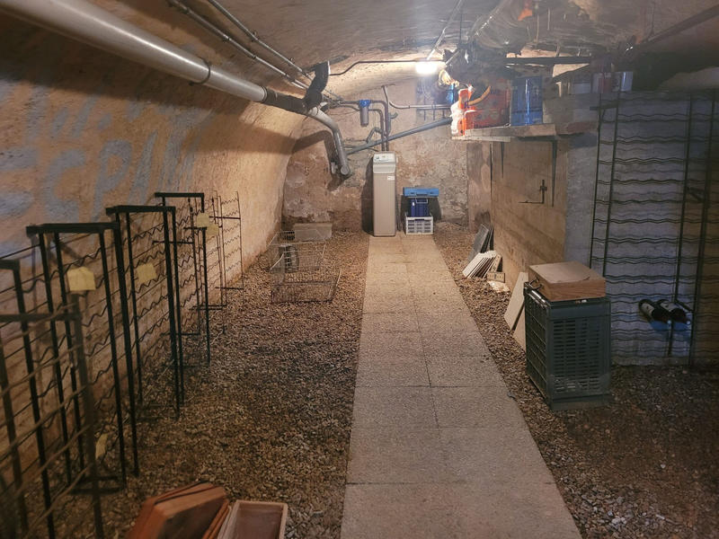 Maison - 346 m² - 10 pièces