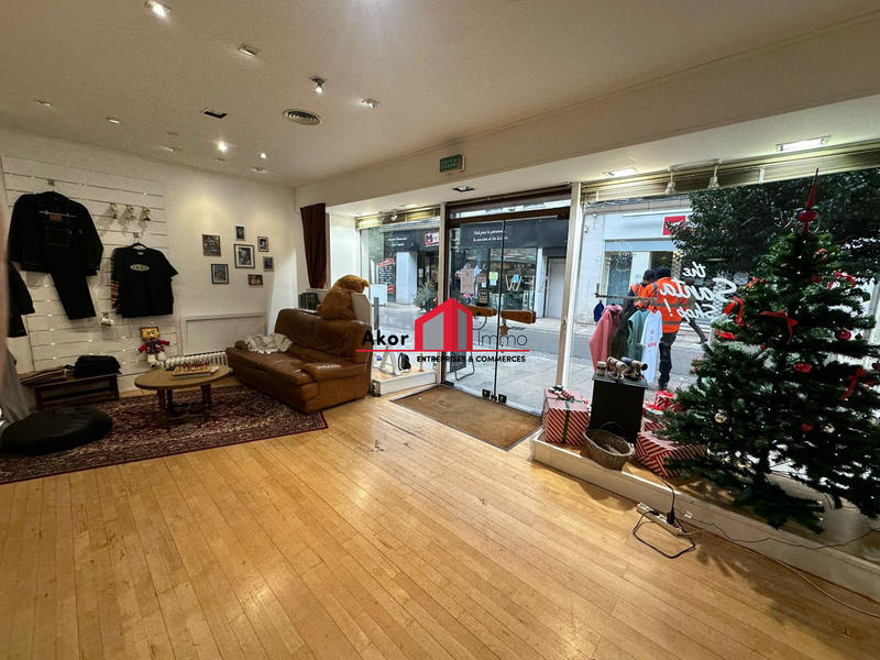 Local commercial - 50 m² - 1 pièce