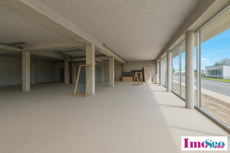 Local commercial - 326 m²