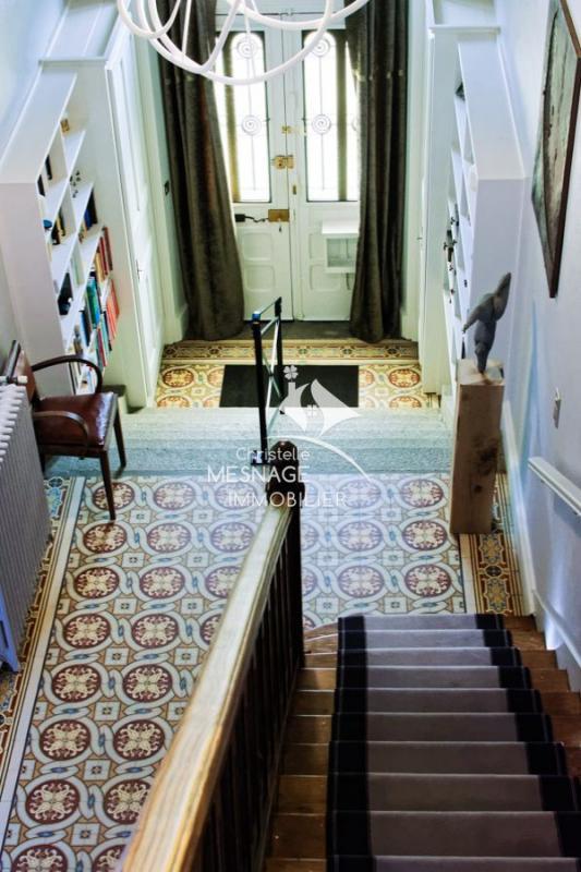 Maison - 236 m² - 8 pièces