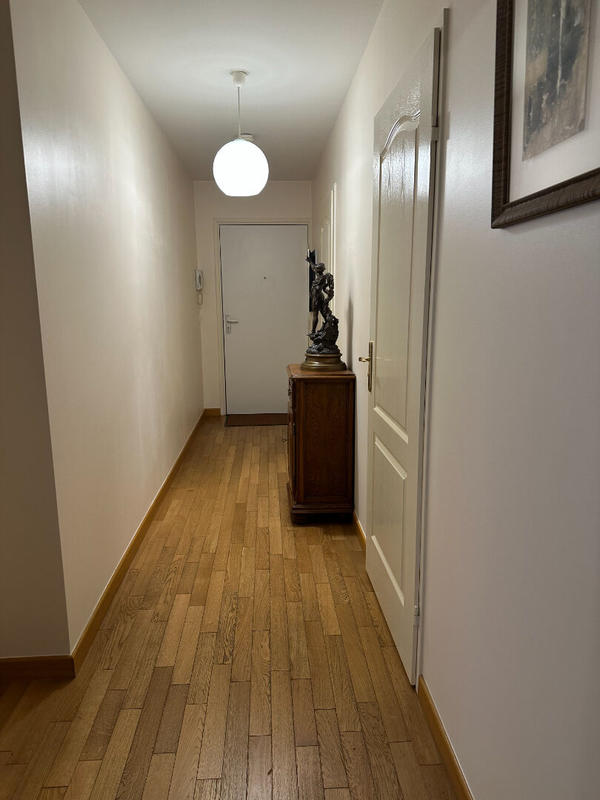 Appartement - 95 m² - 5 pièces