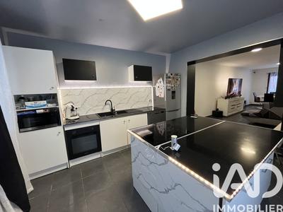 Maison - 113 m² - 4 pièces