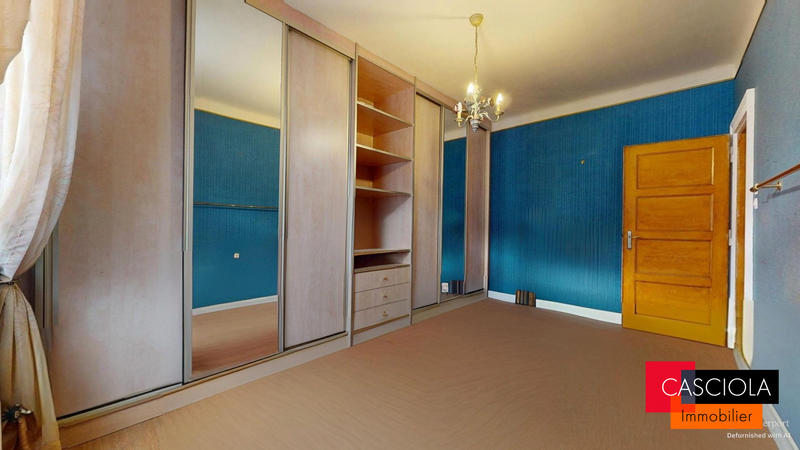 Maison - 146 m² - 7 pièces