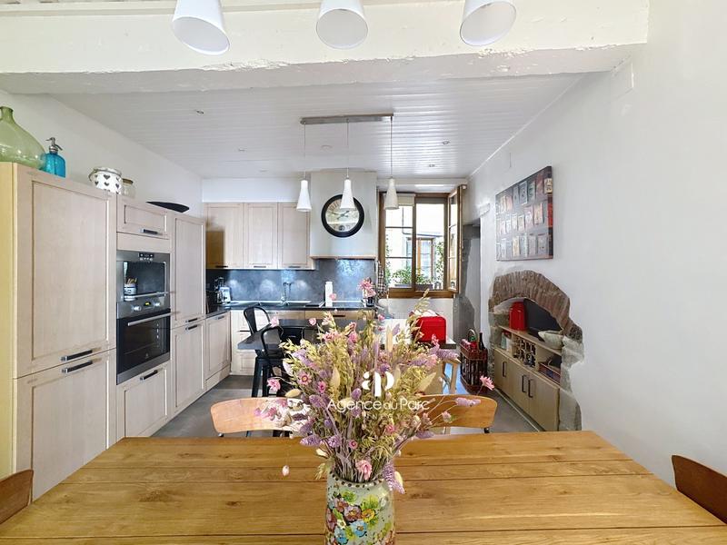 Appartement - 107 m² - 3 pièces