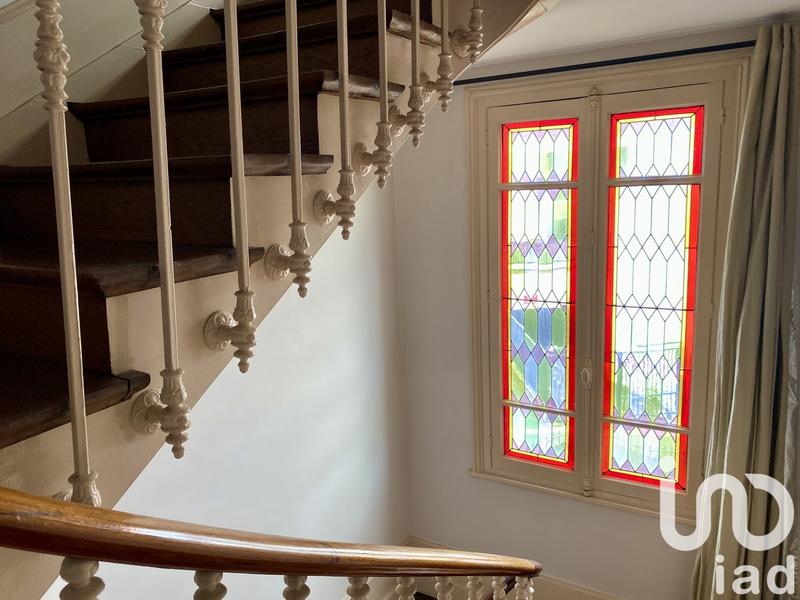 Maison - 195 m² - 10 pièces