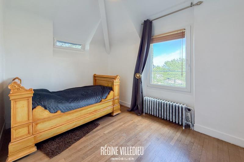 Maison - 128 m² - 7 pièces