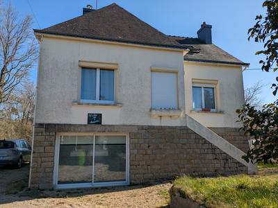 Maison - 133 m² - 8 pièces