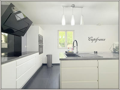 Maison - 125 m² - 6 pièces