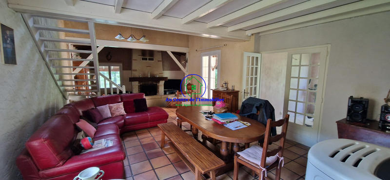 Maison traditionnelle - 159 m² - 5 pièces