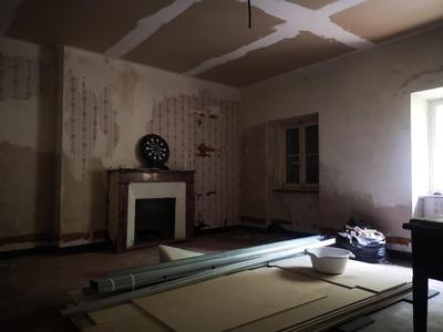 Maison - 200 m² - 9 pièces