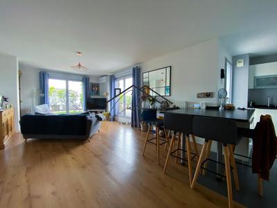 Appartement - 105 m² - 5 pièces