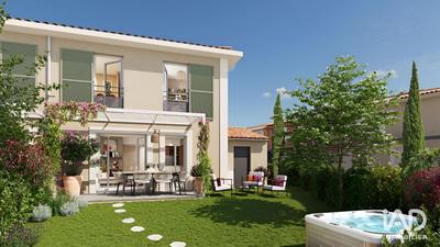 Maison - 94 m² - 5 pièces