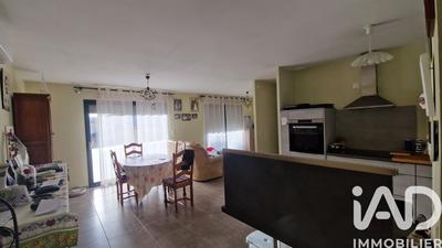 Maison - 74 m² - 4 pièces