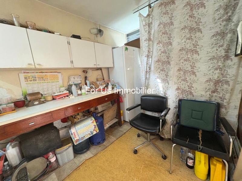 Local commercial - 24 m² - 1 pièce