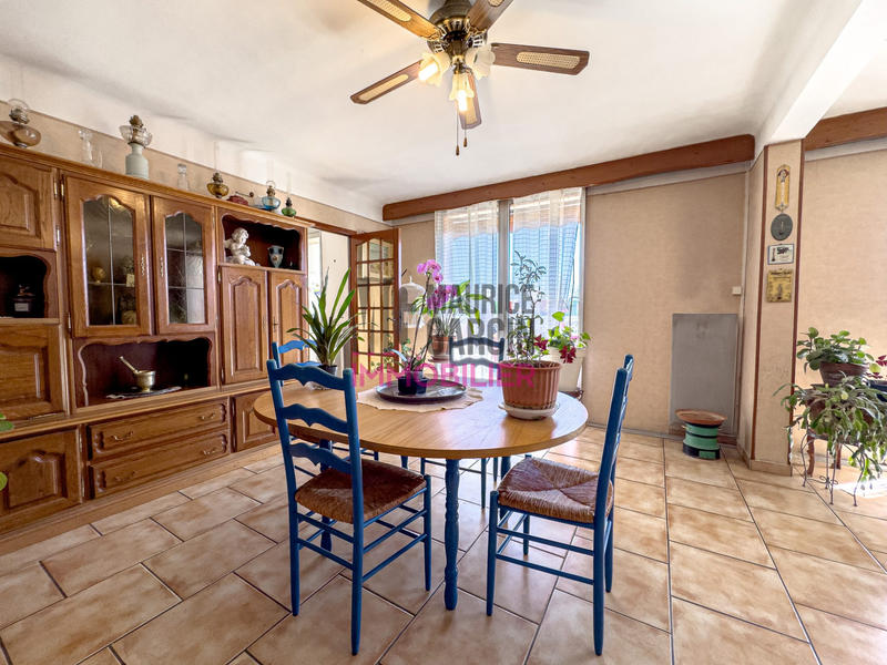 Appartement - 75 m² - 4 pièces