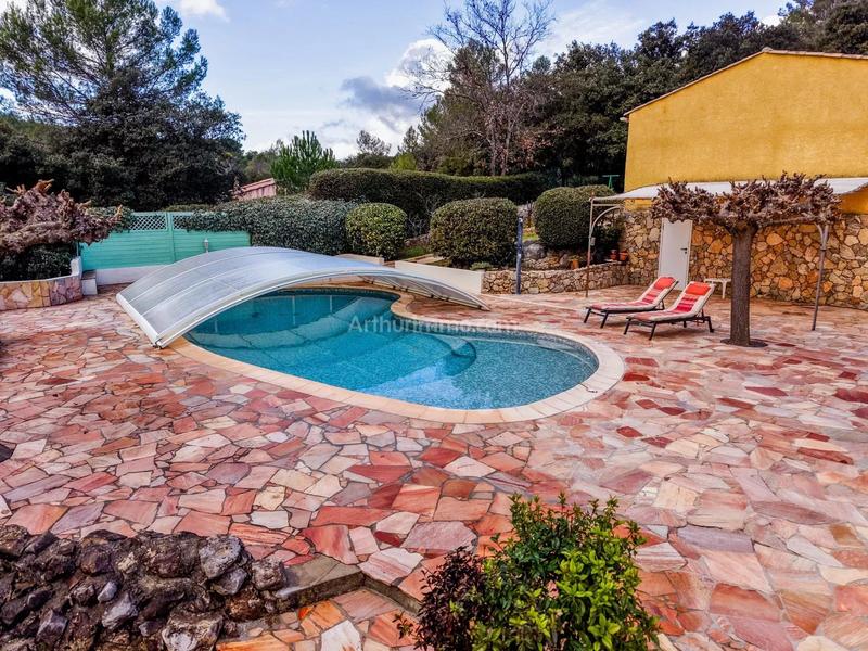 Maison - 190 m² - 6 pièces