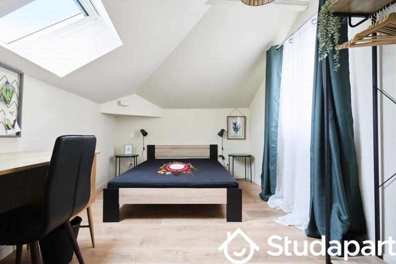 Chambre - 8 m² - 1 pièce