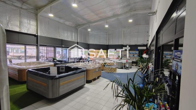 Bureau - 471 m² - 8 pièces