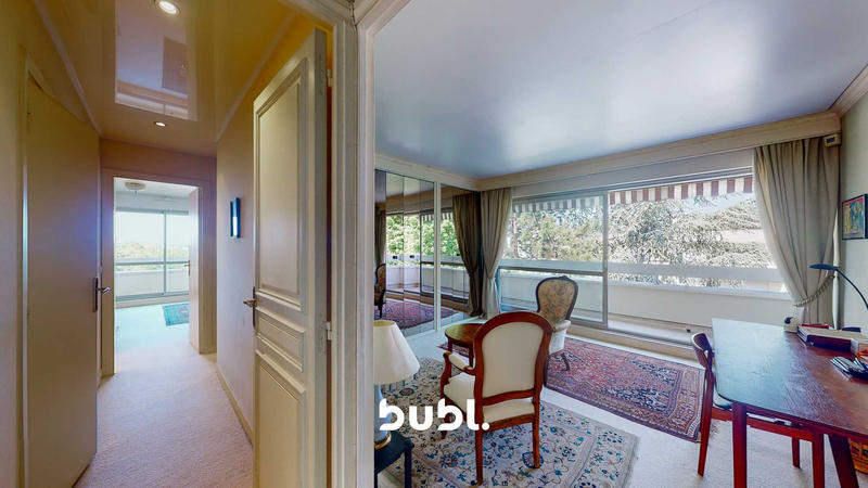 Appartement - 116 m² - 6 pièces