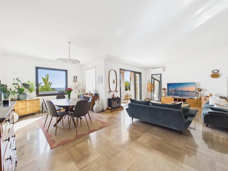 Appartement - 132 m² - 4 pièces