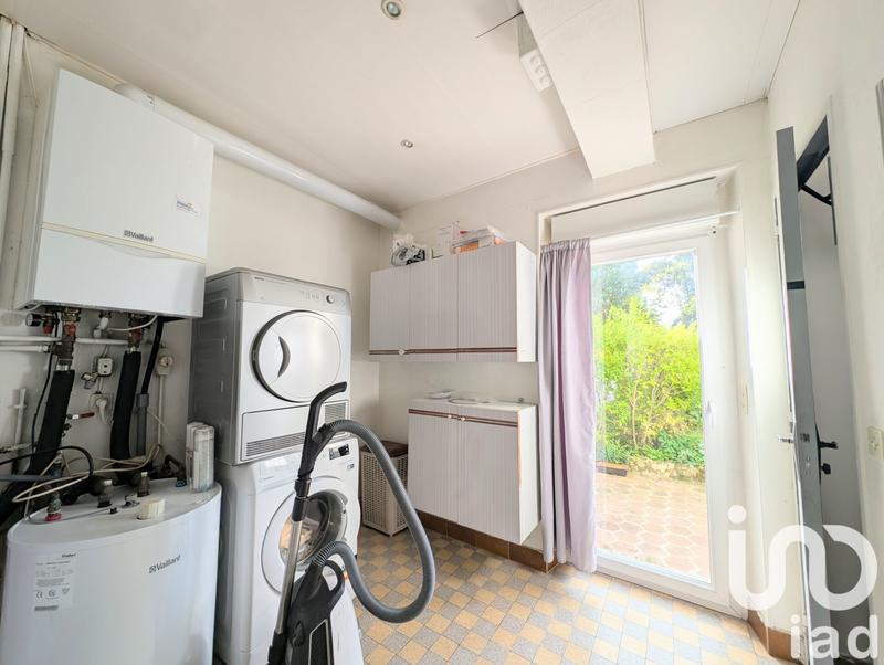 Maison - 168 m² - 8 pièces