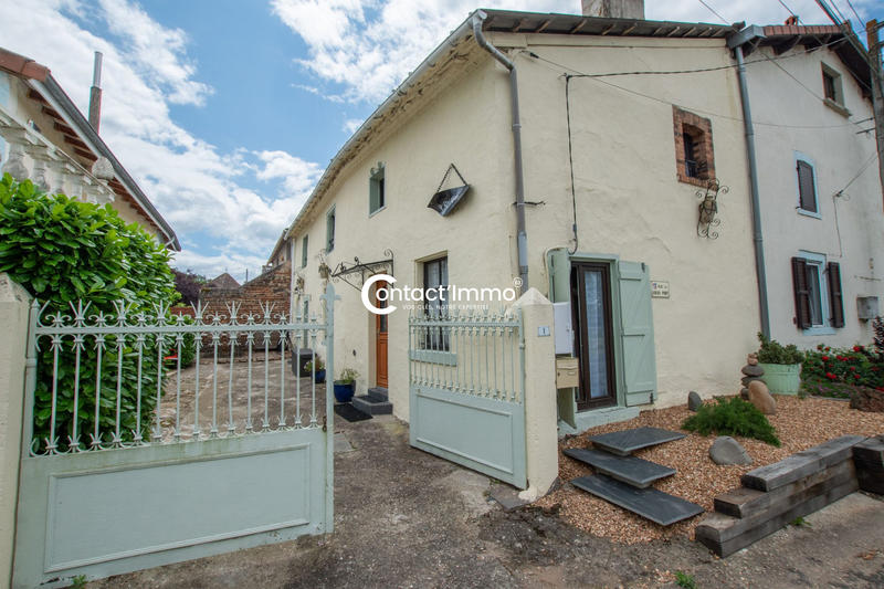 Maison - 102 m² - 5 pièces