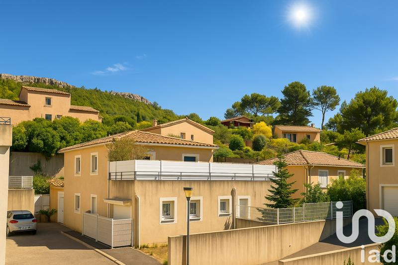 Appartement - 82 m² - 4 pièces