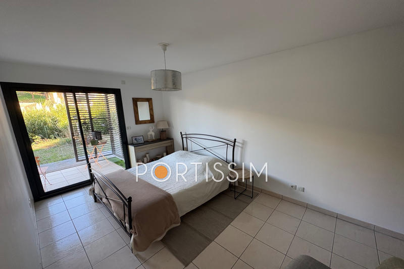 Appartement - 93 m² - 4 pièces