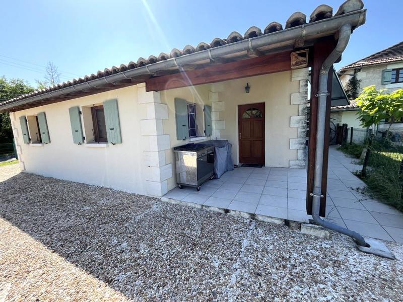 Maison - 295 m² - 10 pièces