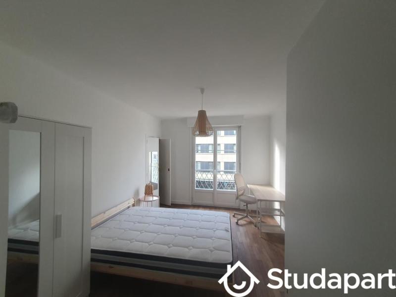 Chambre - 12 m² - 1 pièce