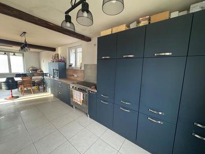 Maison - 100 m² - 6 pièces