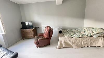 Immeuble - 155 m² - 9 pièces