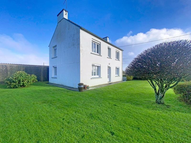 Maison - 98 m² - 5 pièces