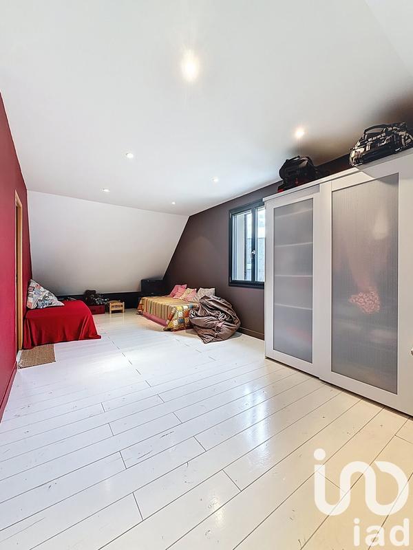 Maison - 175 m² - 8 pièces
