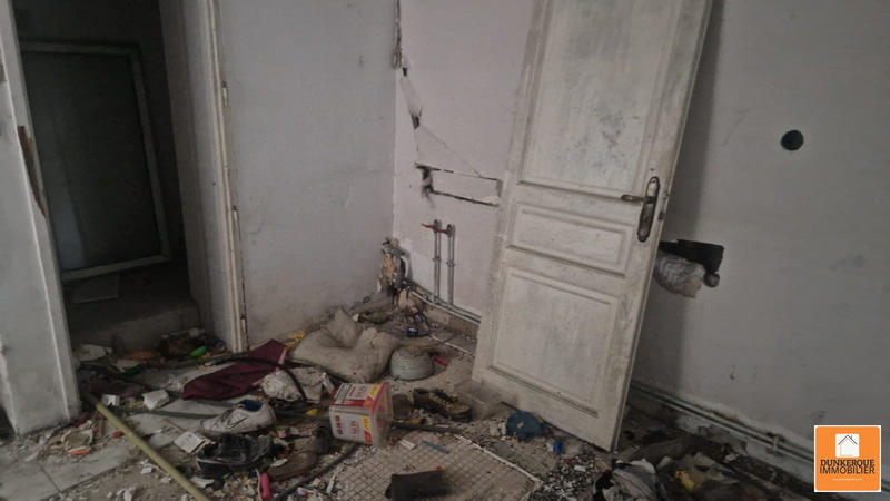 Maison - 90 m² - 1 pièce